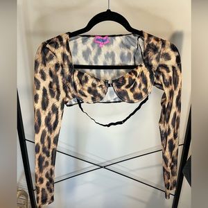 Edikted Cheetah top